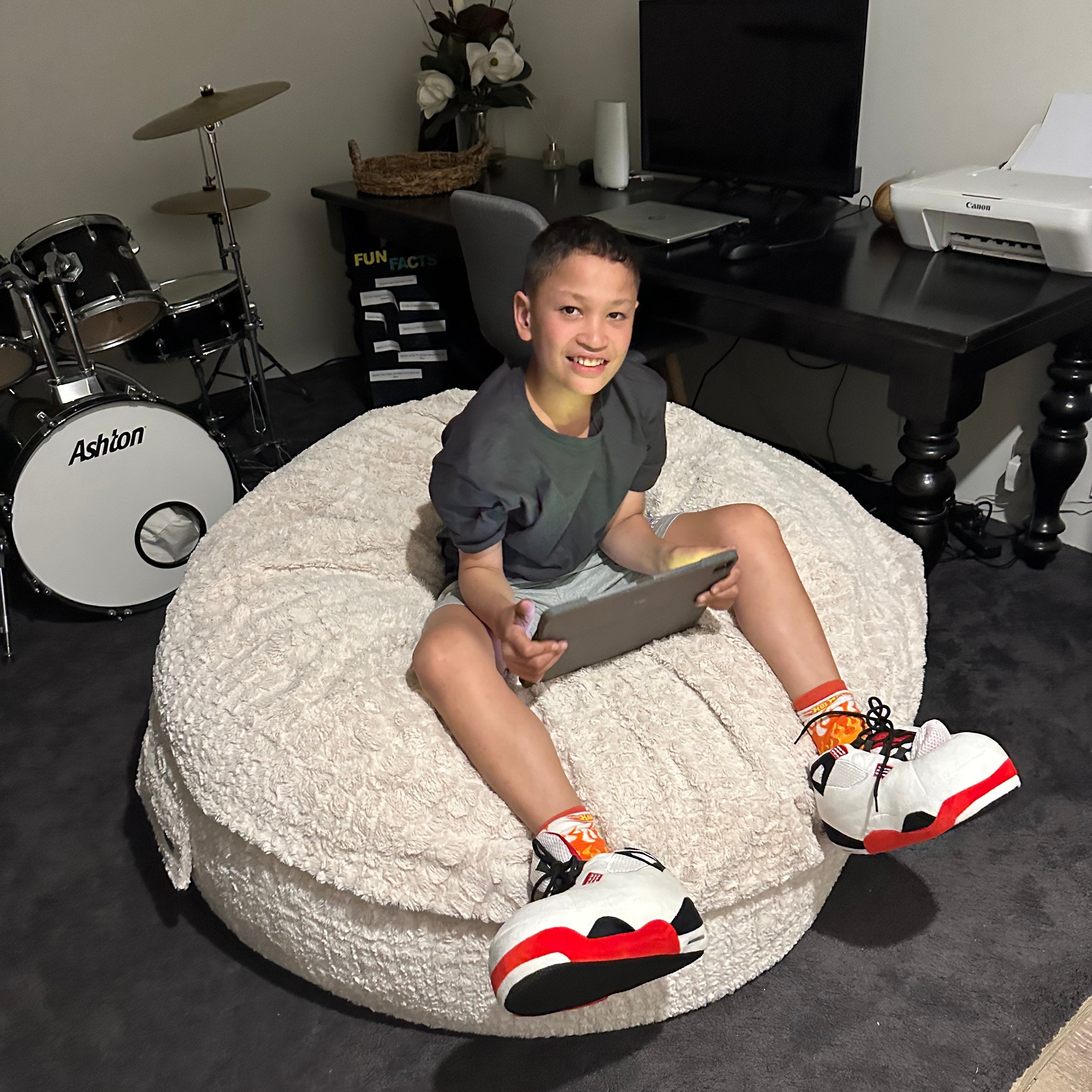 Buy Sneaker Slippers Australia | Sneaker Slippers Jordan | Jordan Slippers | Air Jordan Slippers | Never2Loud 